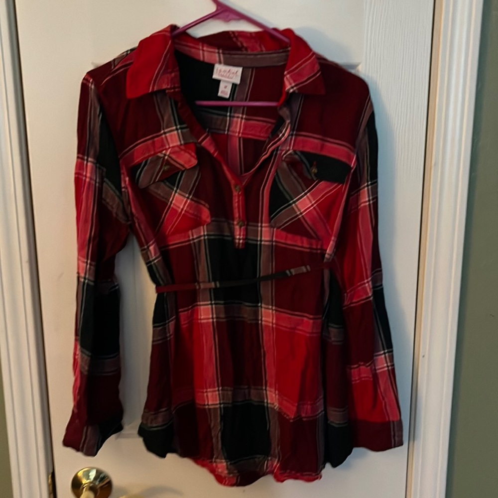 Maternity red top